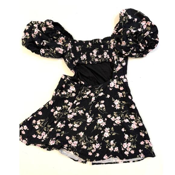 Ms Ann Off Shoulder Romper Womens SM Puff Sleeve Cottagecore Floral Jumpsuit - Picture 6 of 7